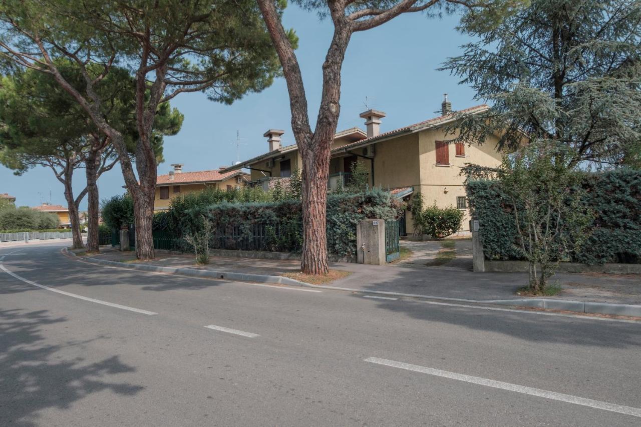 Villa Ida - 2 Bedrooms Apartment With Private Garden Sirmione Eksteriør billede