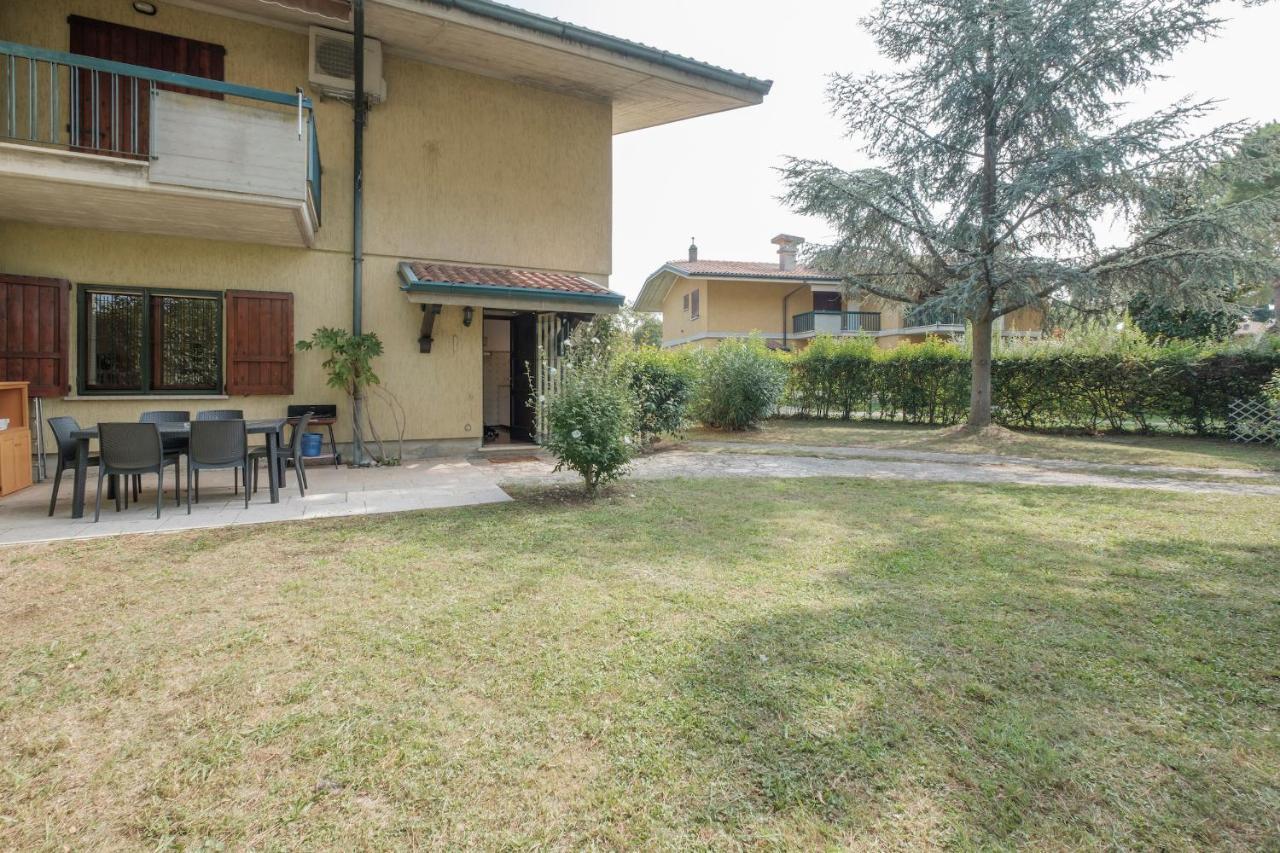 Villa Ida - 2 Bedrooms Apartment With Private Garden Sirmione Eksteriør billede