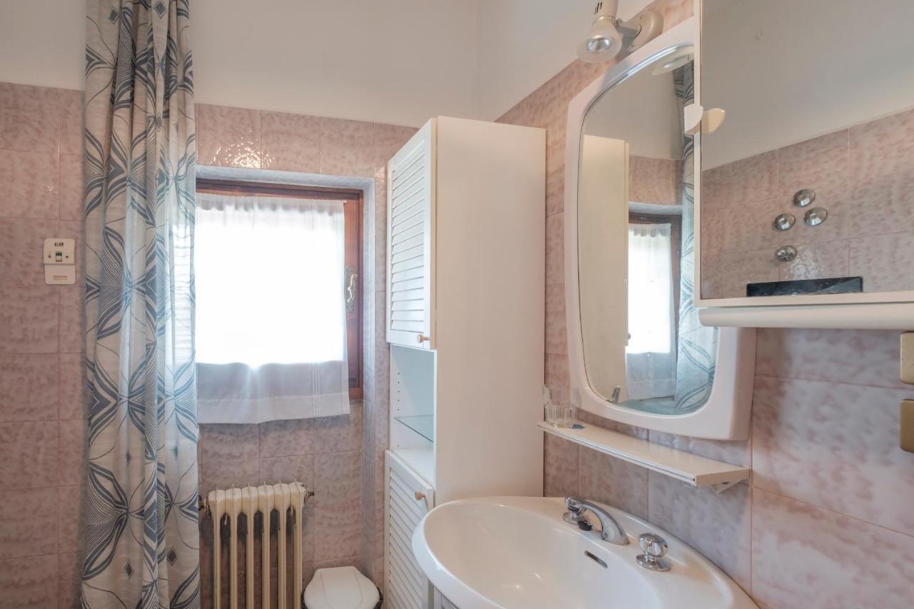 Villa Ida - 2 Bedrooms Apartment With Private Garden Sirmione Eksteriør billede